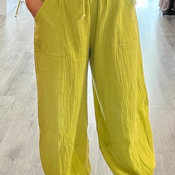 Soft Balloon Pants - Picture 2 of 7